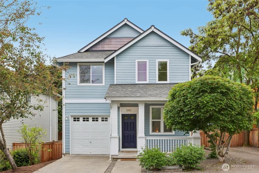 Property photo for 3951 S Chicago St, Seattle