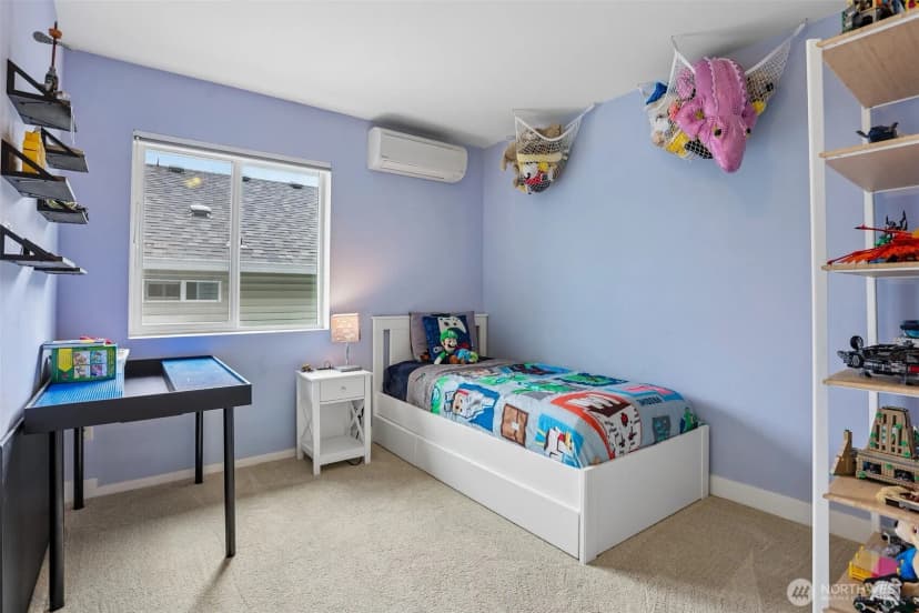 Property photo for 3951 S Chicago St, Seattle photo 21