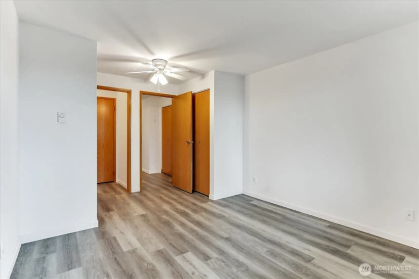 Property photo for 4895 76th Street Sw #d-302, Mukilteo photo 17