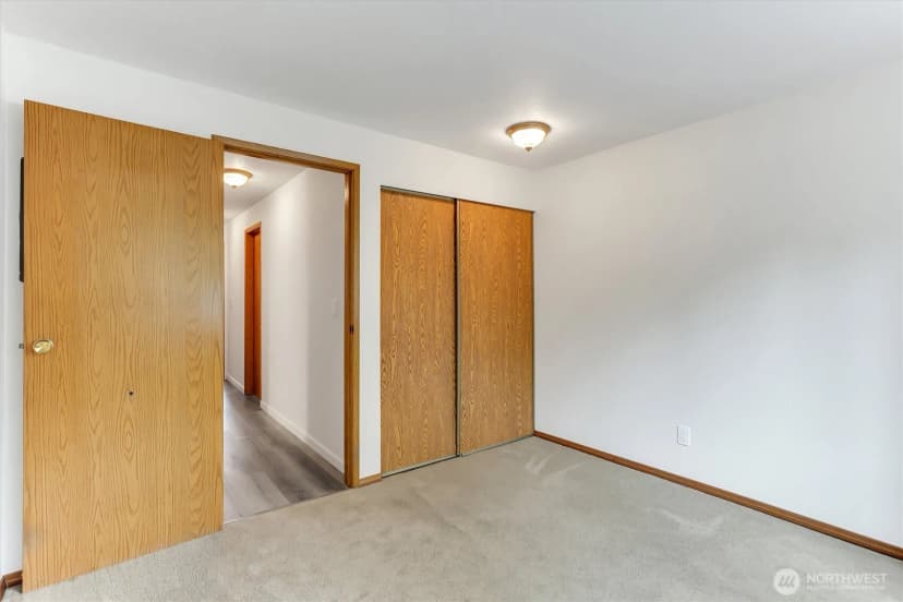 Property photo for 4895 76th Street Sw #d-302, Mukilteo photo 23