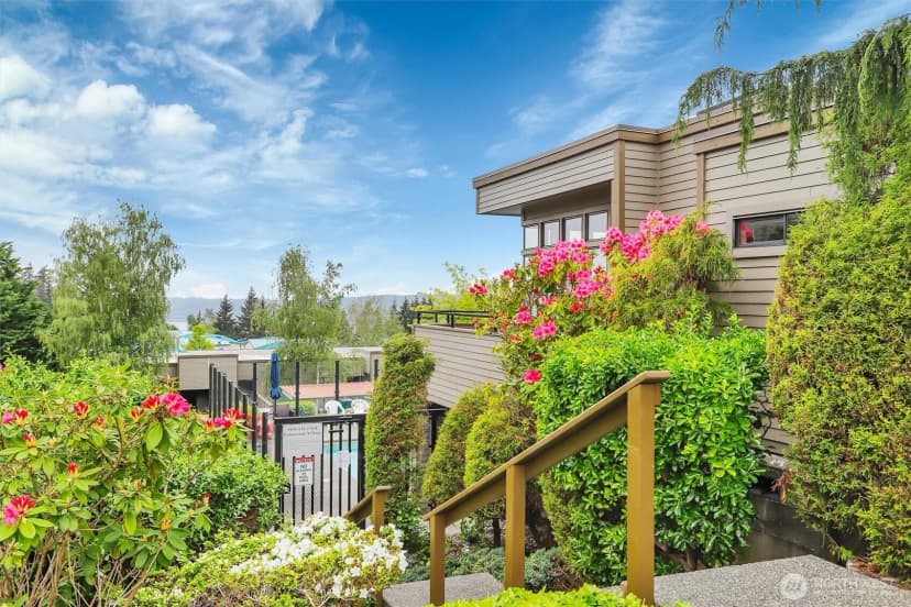 Property photo for 4895 76th Street Sw #d-302, Mukilteo photo 26