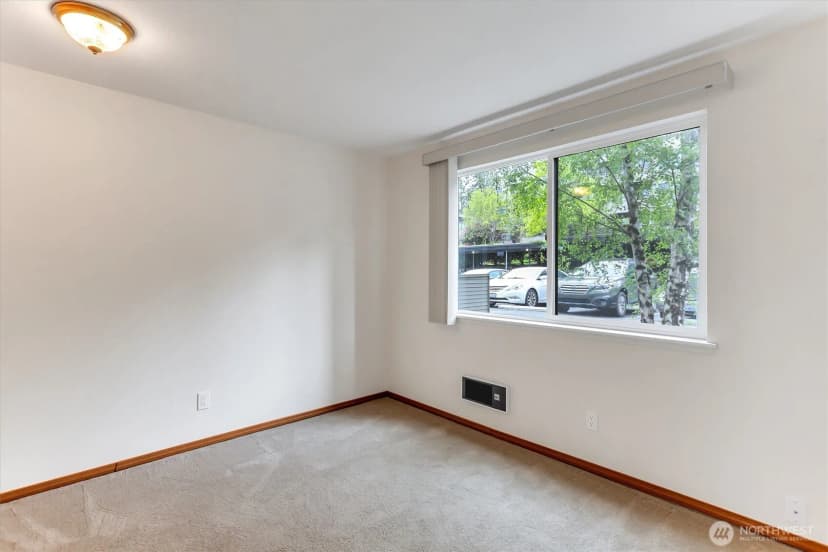 Property photo for 4895 76th Street Sw #d-302, Mukilteo photo 21