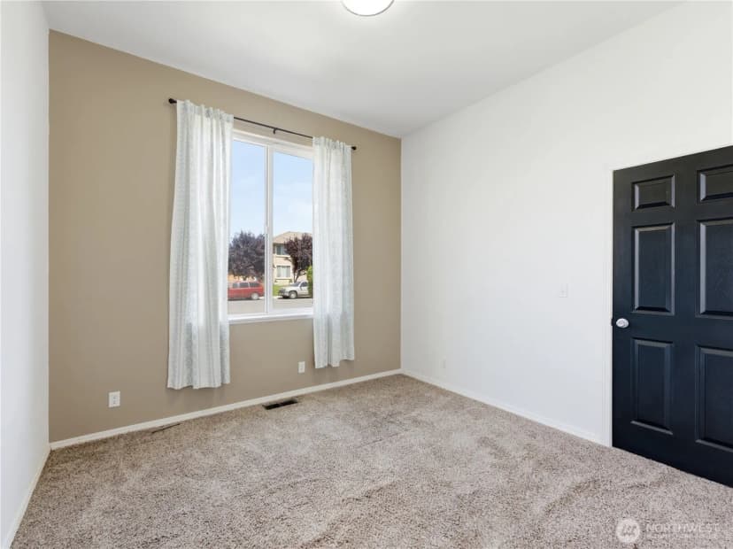 Property photo for 420 O Street Sw, Quincy photo 10