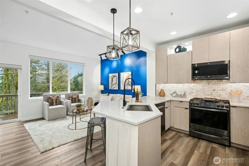 Property photo for 2062 Nw Boulder Way Drive, Issaquah photo 9