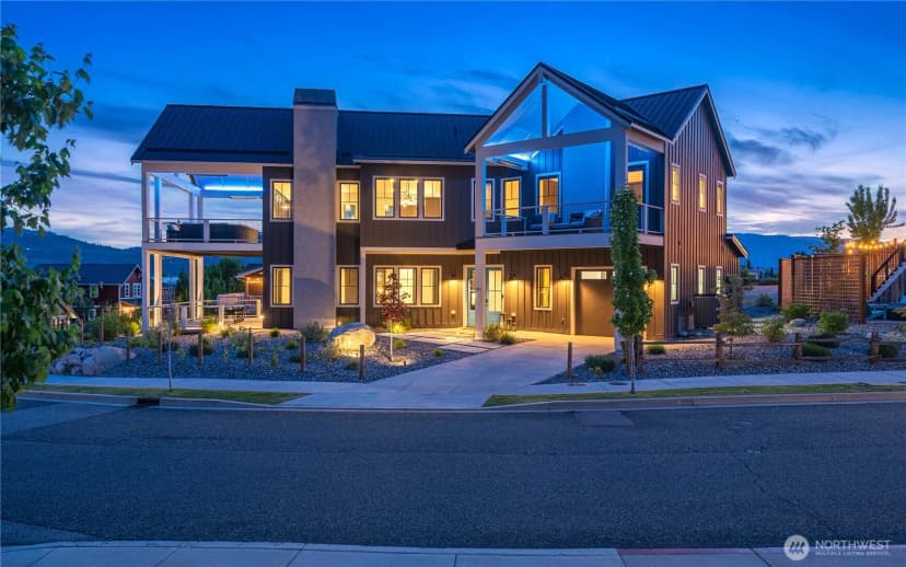 Property photo for 391 Porcupine Lane, Chelan