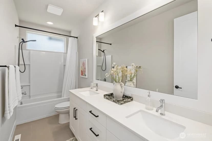 Property photo for 7962 112th Lane Se, Newcastle photo 23