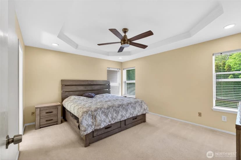 Property photo for 24323 129th Avenue Se, Kent photo 19