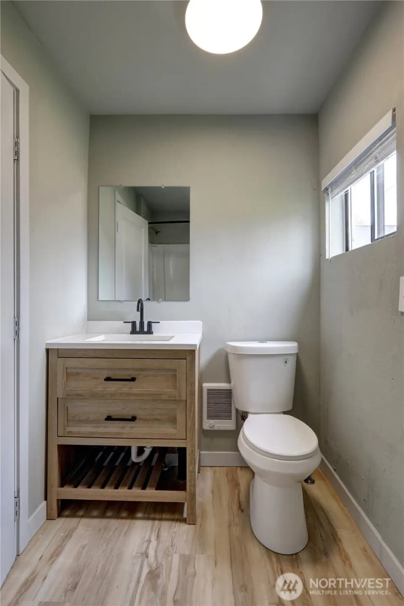 Property photo for 4609 S Thompson Avenue, Tacoma photo 9