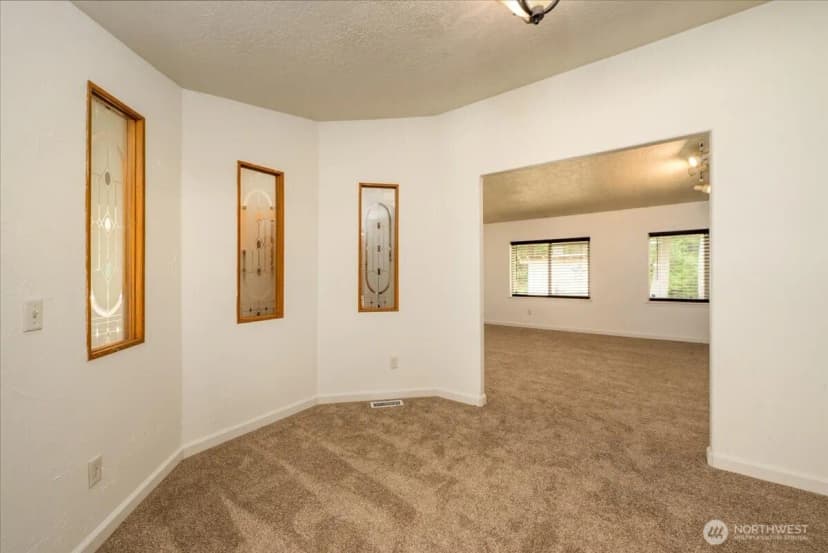 Property photo for 2579 Green Acres Lane, Oak Harbor photo 13