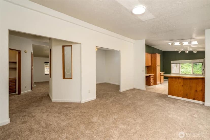 Property photo for 2579 Green Acres Lane, Oak Harbor photo 8