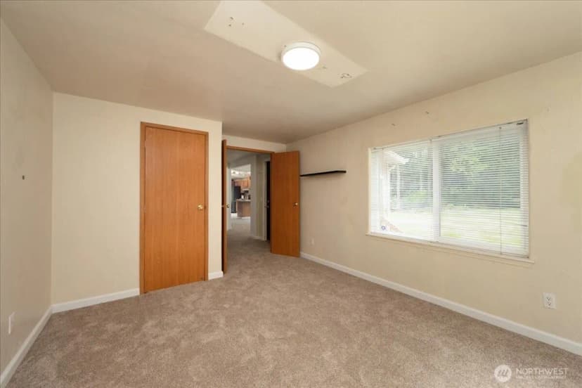 Property photo for 2579 Green Acres Lane, Oak Harbor photo 12