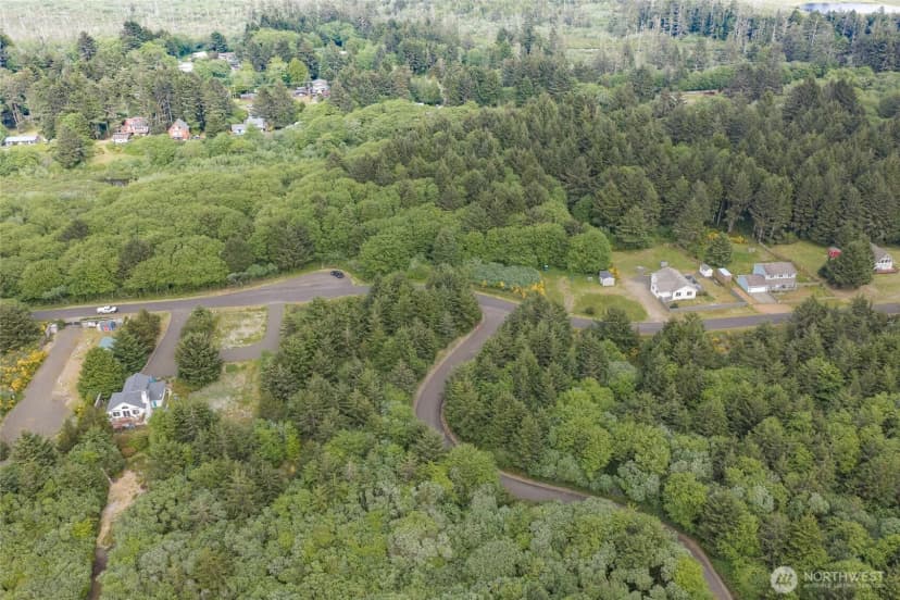 Property photo for 156 Ocean Blvd, Ocean Shores photo 3