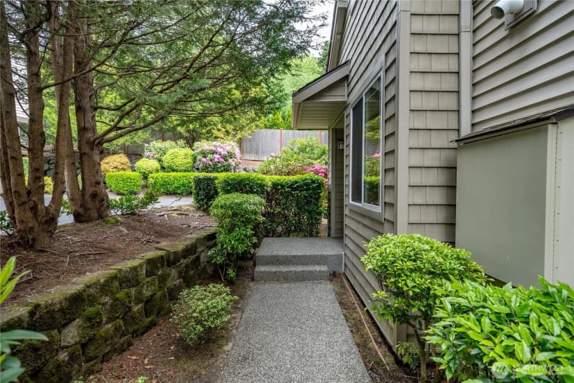 Property photo for 4450 248th Lane Se, Sammamish photo 7