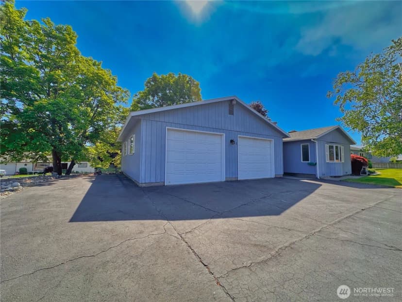 Property photo for 602 Ironwood Street, Omak photo 3