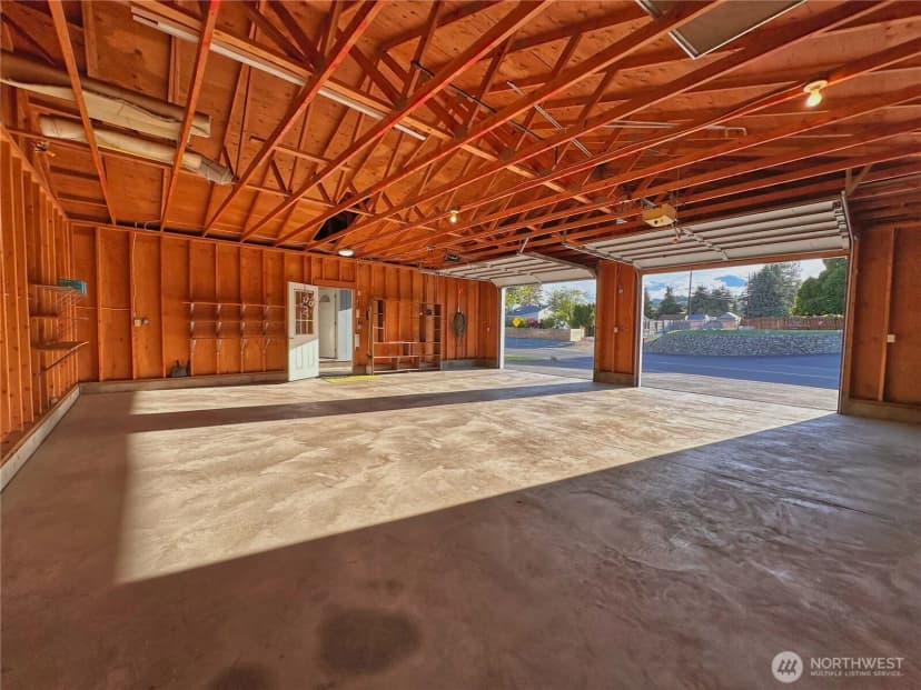 Property photo for 602 Ironwood Street, Omak photo 33