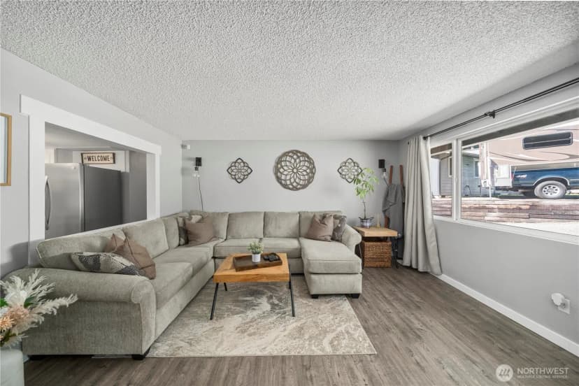 Property photo for 19101 58th Street E, Lake Tapps photo 7