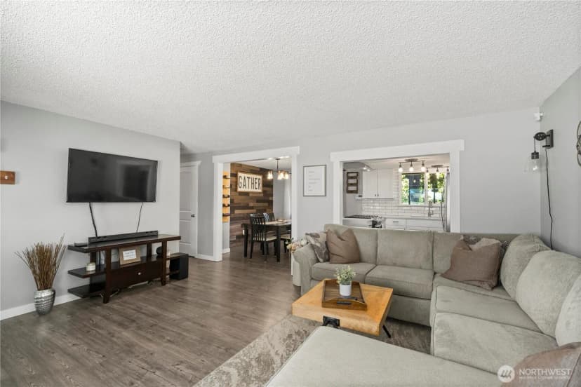 Property photo for 19101 58th Street E, Lake Tapps photo 6