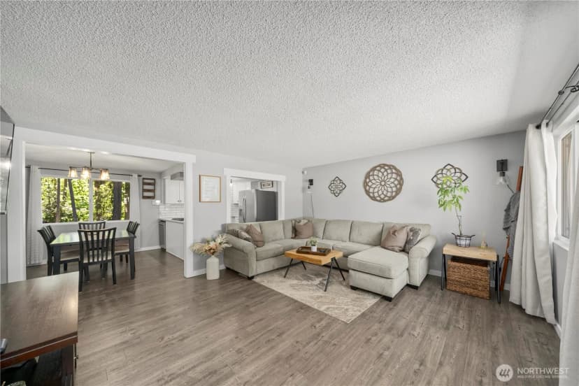 Property photo for 19101 58th Street E, Lake Tapps photo 5