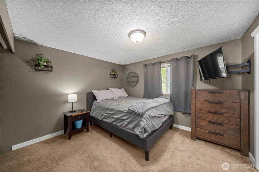 Property photo for 19101 58th Street E, Lake Tapps photo 15