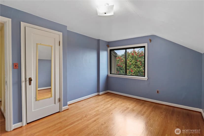 Property photo for 6901 40th Avenue Sw, Seattle photo 26