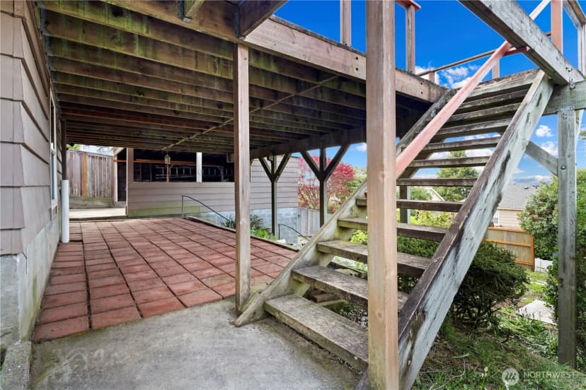 Property photo for 6901 40th Avenue Sw, Seattle photo 18