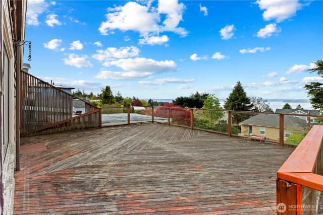 Property photo for 6901 40th Avenue Sw, Seattle photo 5