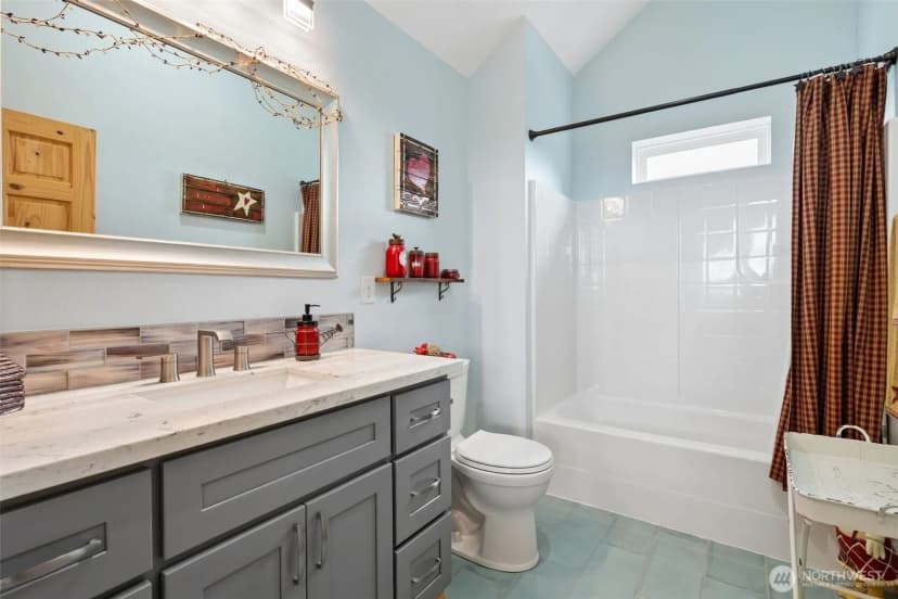 Property photo for 90 W Jeanne Saeger Park, Shelton photo 33