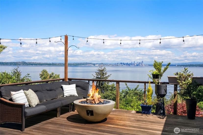 Property photo for 10847 Bill Point Bluff Ne, Bainbridge Island photo 10
