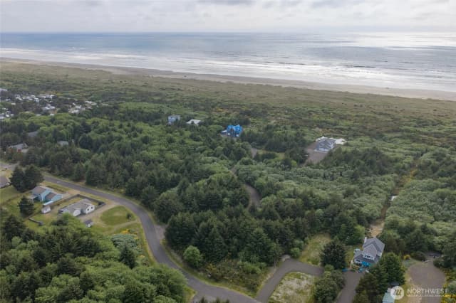 Property photo for 140 Sea Wind Lane, Ocean Shores photo 4