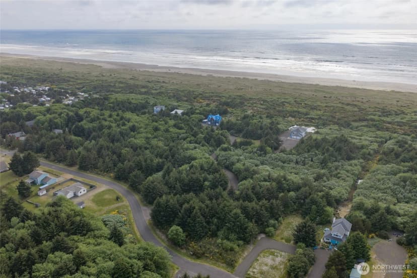 Property photo for 140 Sea Wind Lane, Ocean Shores photo 4