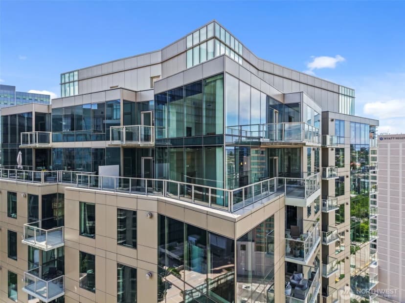 Property photo for 10610 Ne 9th Place #2307, Bellevue