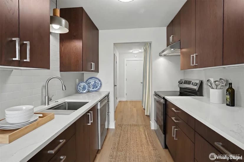 Property photo for 3711 26th Place W #306, Seattle photo 11