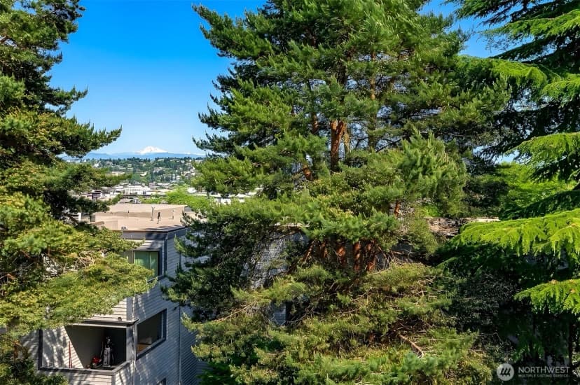 Property photo for 3711 26th Place W #306, Seattle photo 27