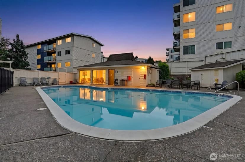 Property photo for 3711 26th Place W #306, Seattle photo 21