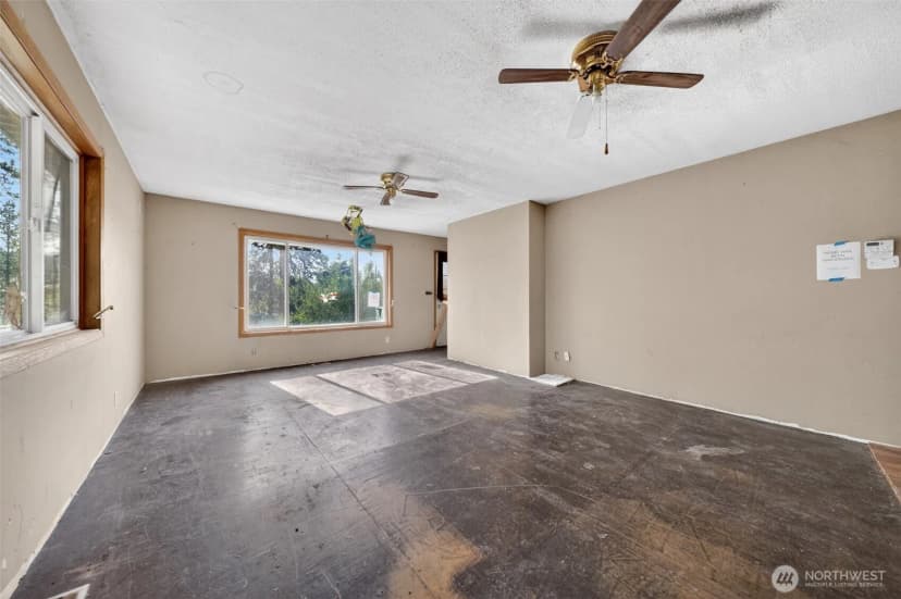Property photo for 611 S Farr Rd, Spokane photo 6