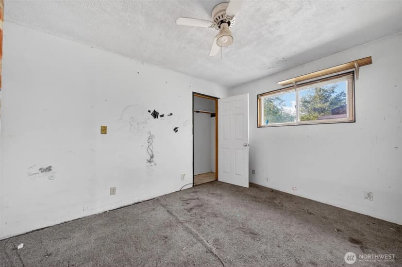 Property photo for 611 S Farr Rd, Spokane photo 11