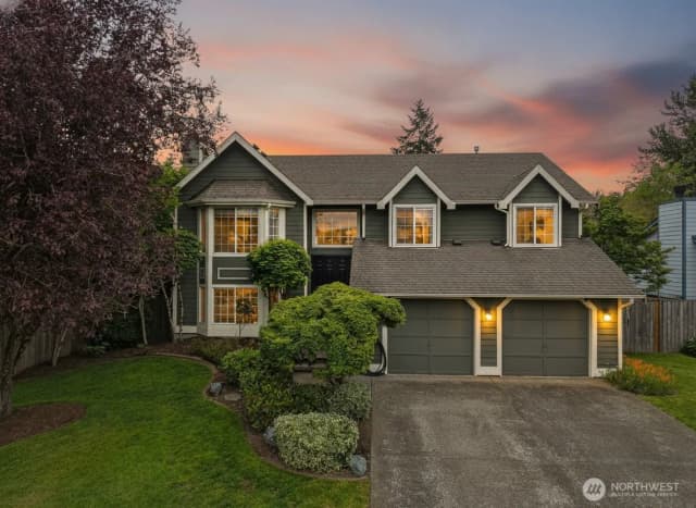 Property photo for 37008 20th Avenue S, Federal Way