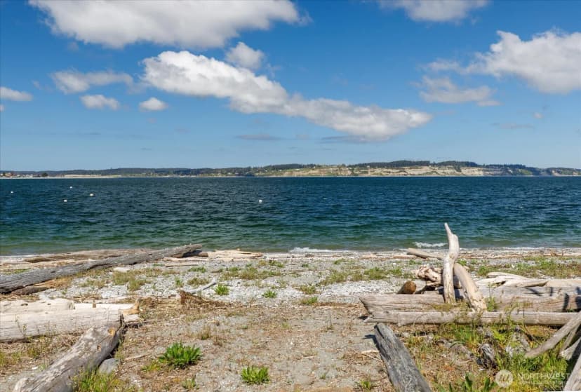 Property photo for 301 Snakelum Point Road, Coupeville photo 16