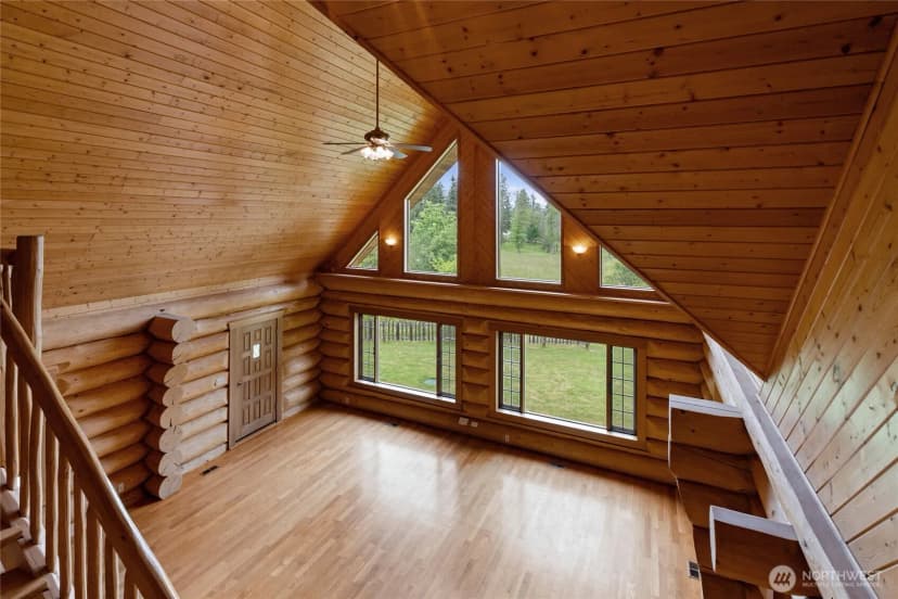 Property photo for 42323 22nd Avenue E, Eatonville photo 25