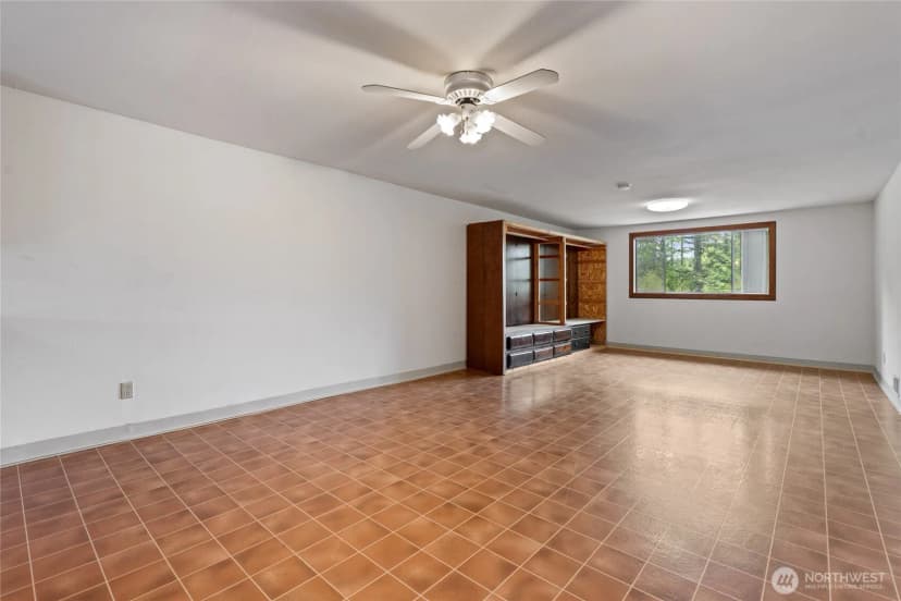 Property photo for 42323 22nd Avenue E, Eatonville photo 37