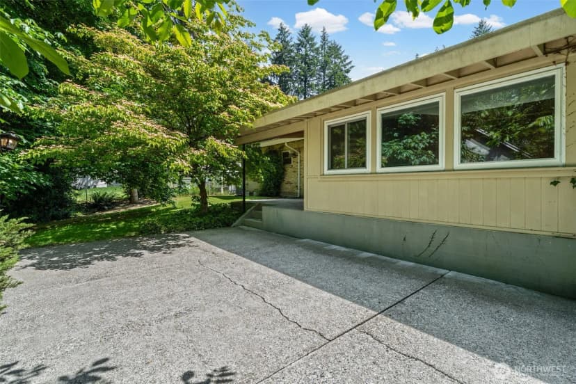 Property photo for 4045 149th Avenue, Bellevue photo 22