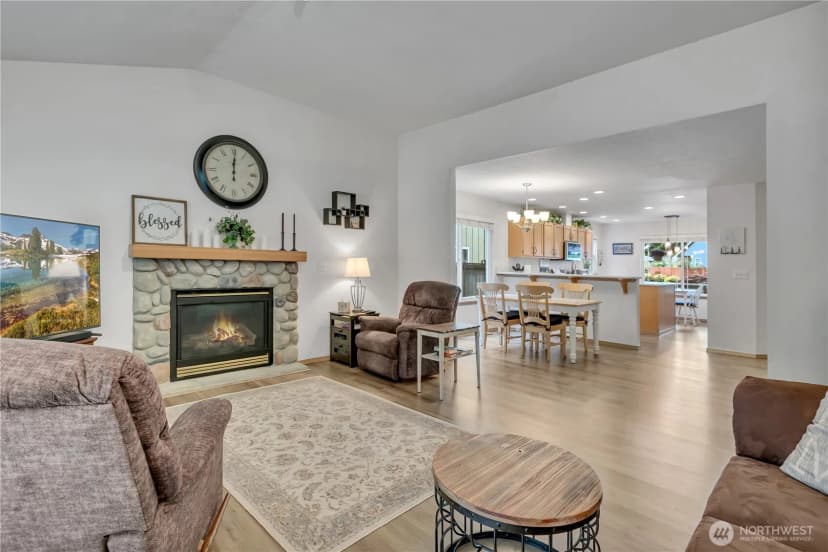 Property photo for 3630 Silver Maple Court Se, Lacey photo 6