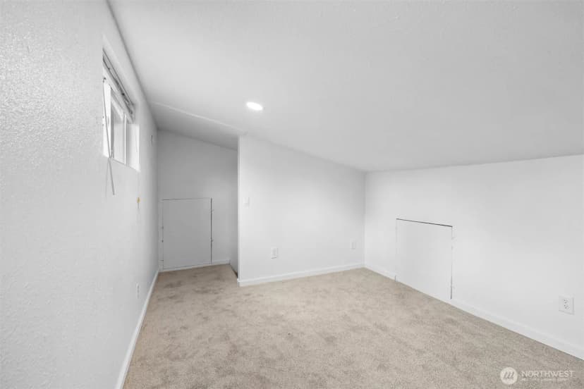 Property photo for 884 Fairmount Avenue, Shelton photo 23