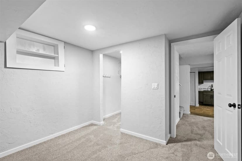 Property photo for 884 Fairmount Avenue, Shelton photo 31