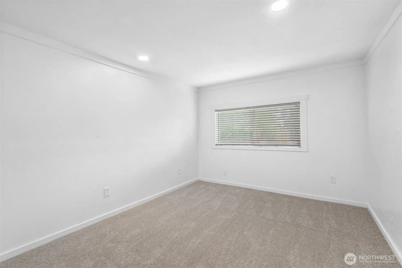 Property photo for 884 Fairmount Avenue, Shelton photo 21