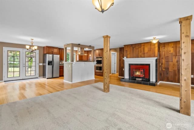 Property photo for 884 Fairmount Avenue, Shelton photo 4