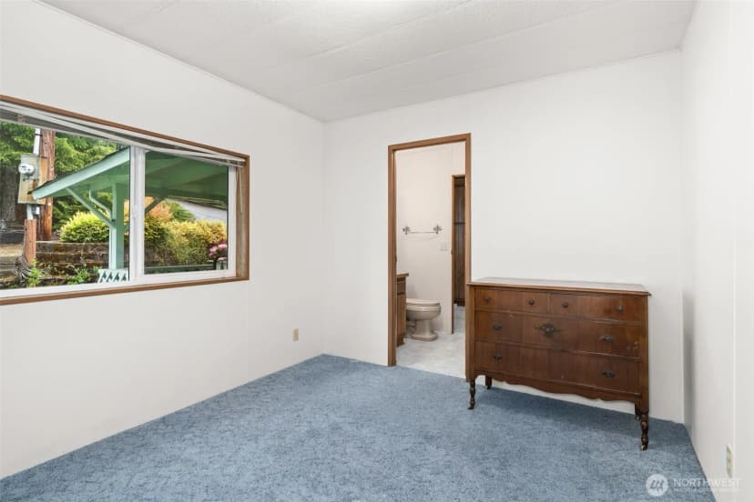 Property photo for 2206 W Starlake Drive, Elma photo 19