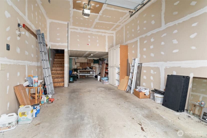Property photo for 2206 W Starlake Drive, Elma photo 15