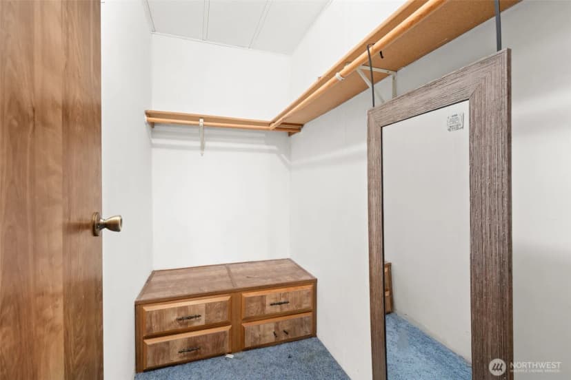 Property photo for 2206 W Starlake Drive, Elma photo 18