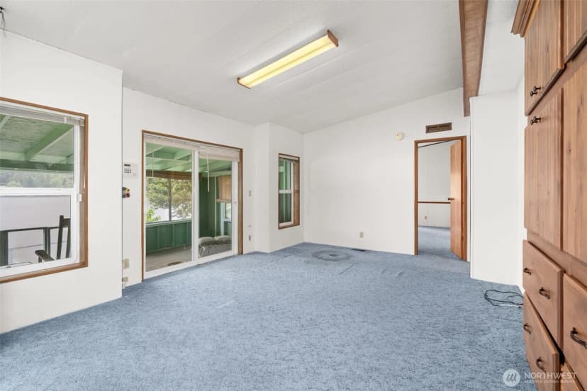 Property photo for 2206 W Starlake Drive, Elma photo 30